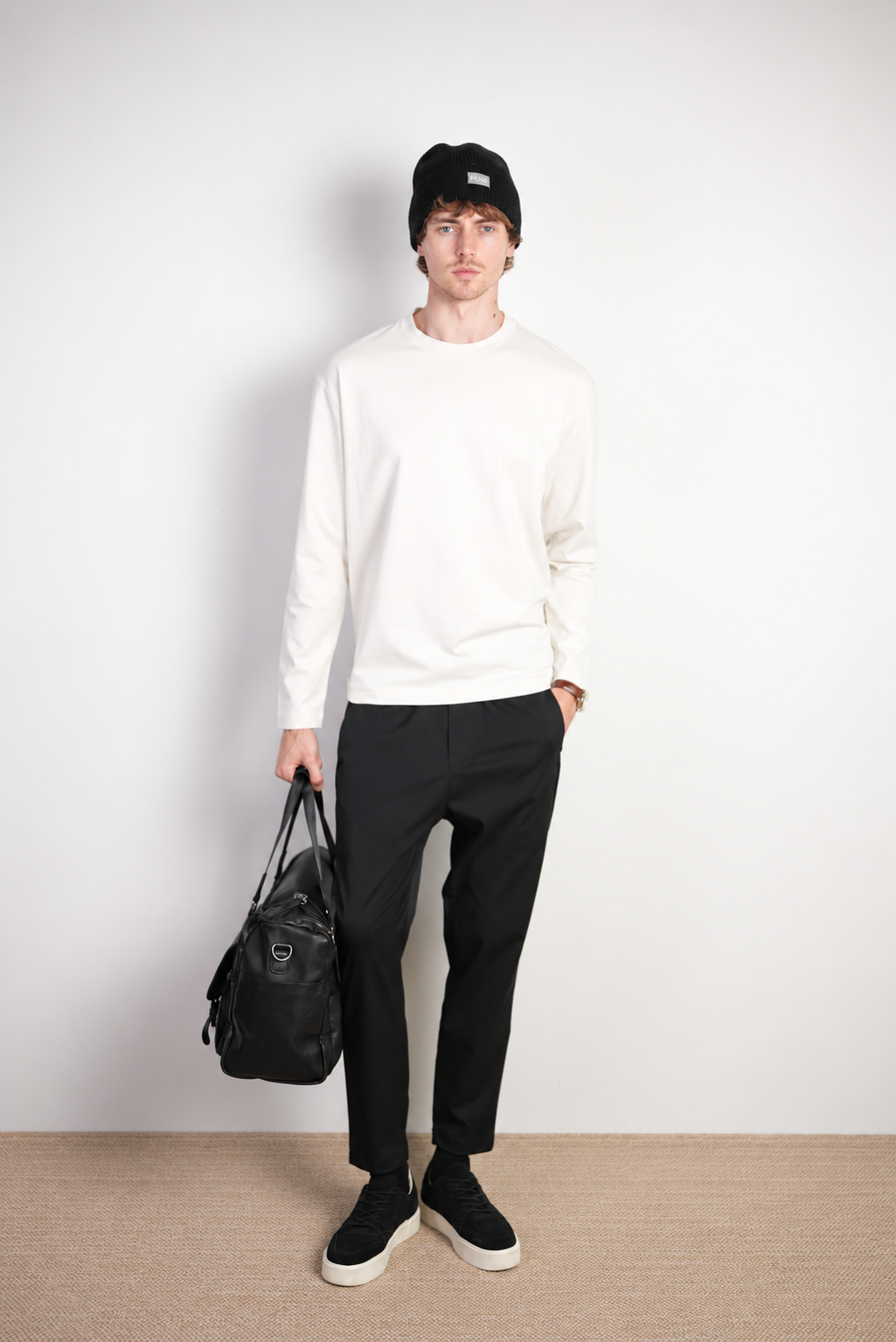 OFF WHITE