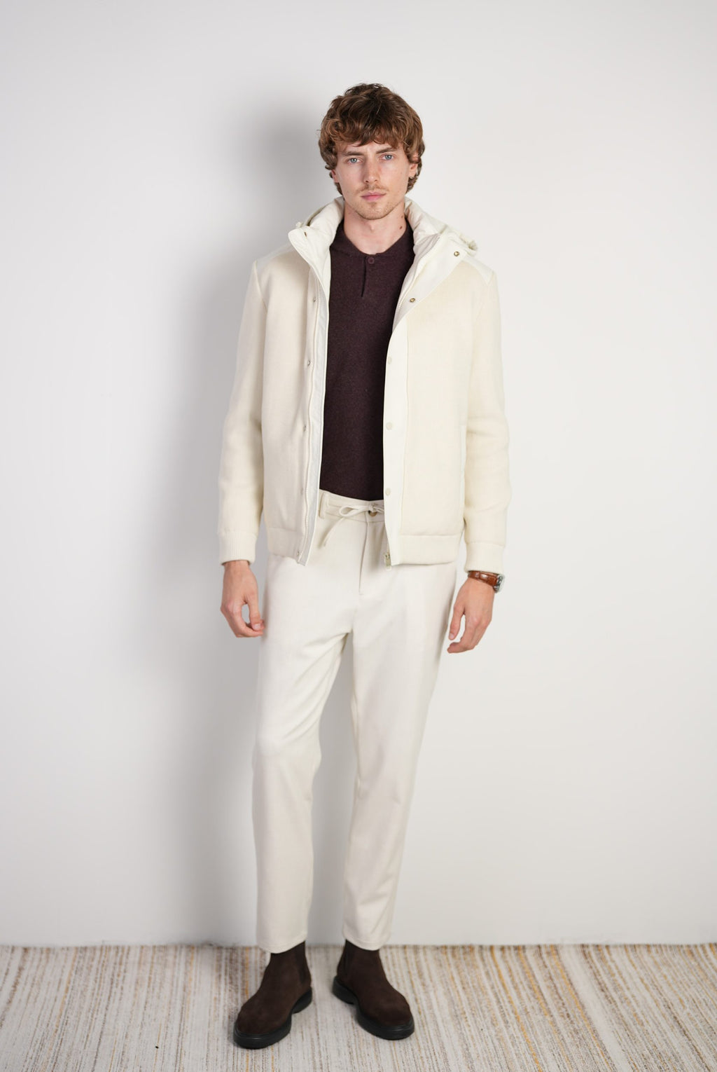 OFF WHITE