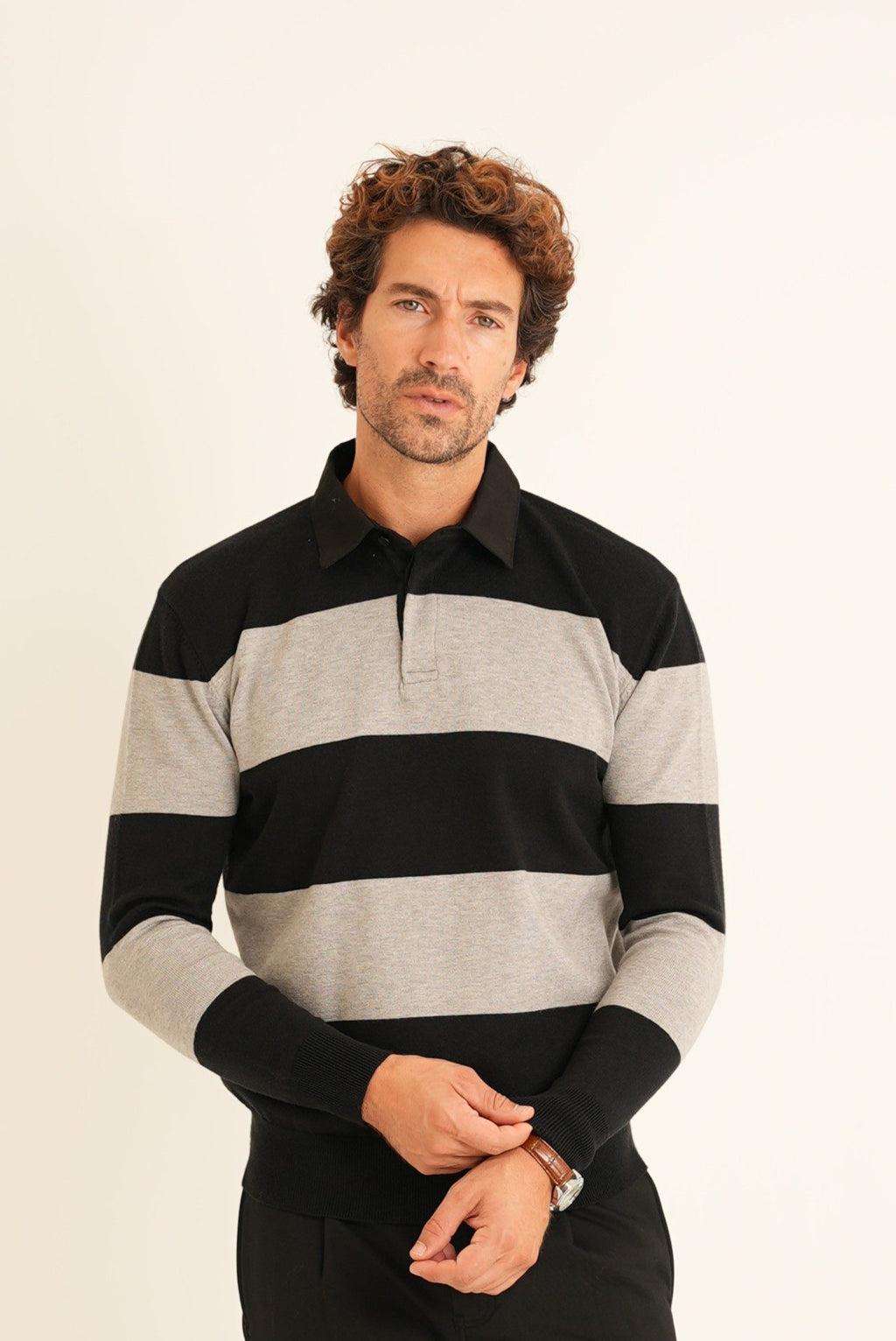 BLACK/GREY